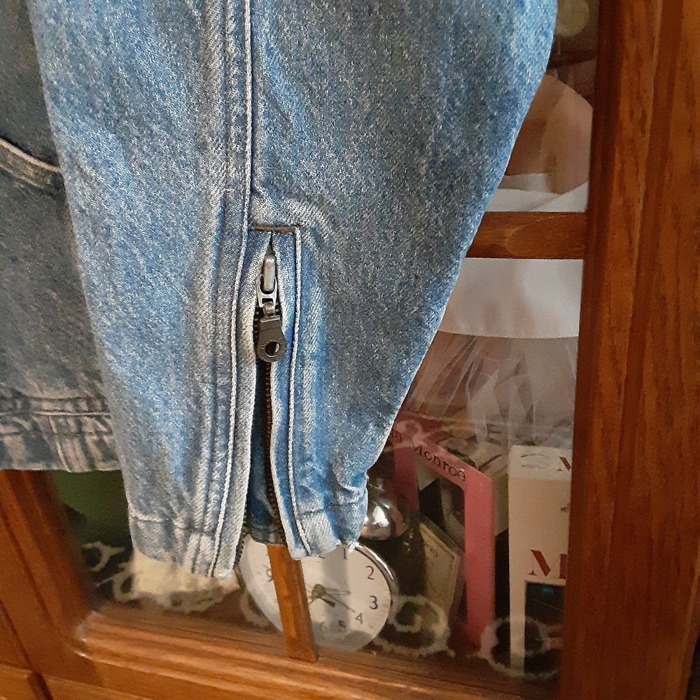 Jean Jacket - Picture 5 of 6
